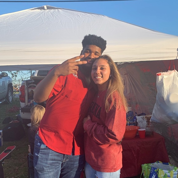 Meet your Posher, Michaela - Picture 1 of 1